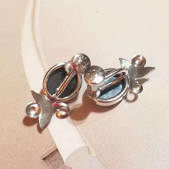 Clark & Coombs Antique Sterling Hematite Screw on Earrings - Picture 2 of 4